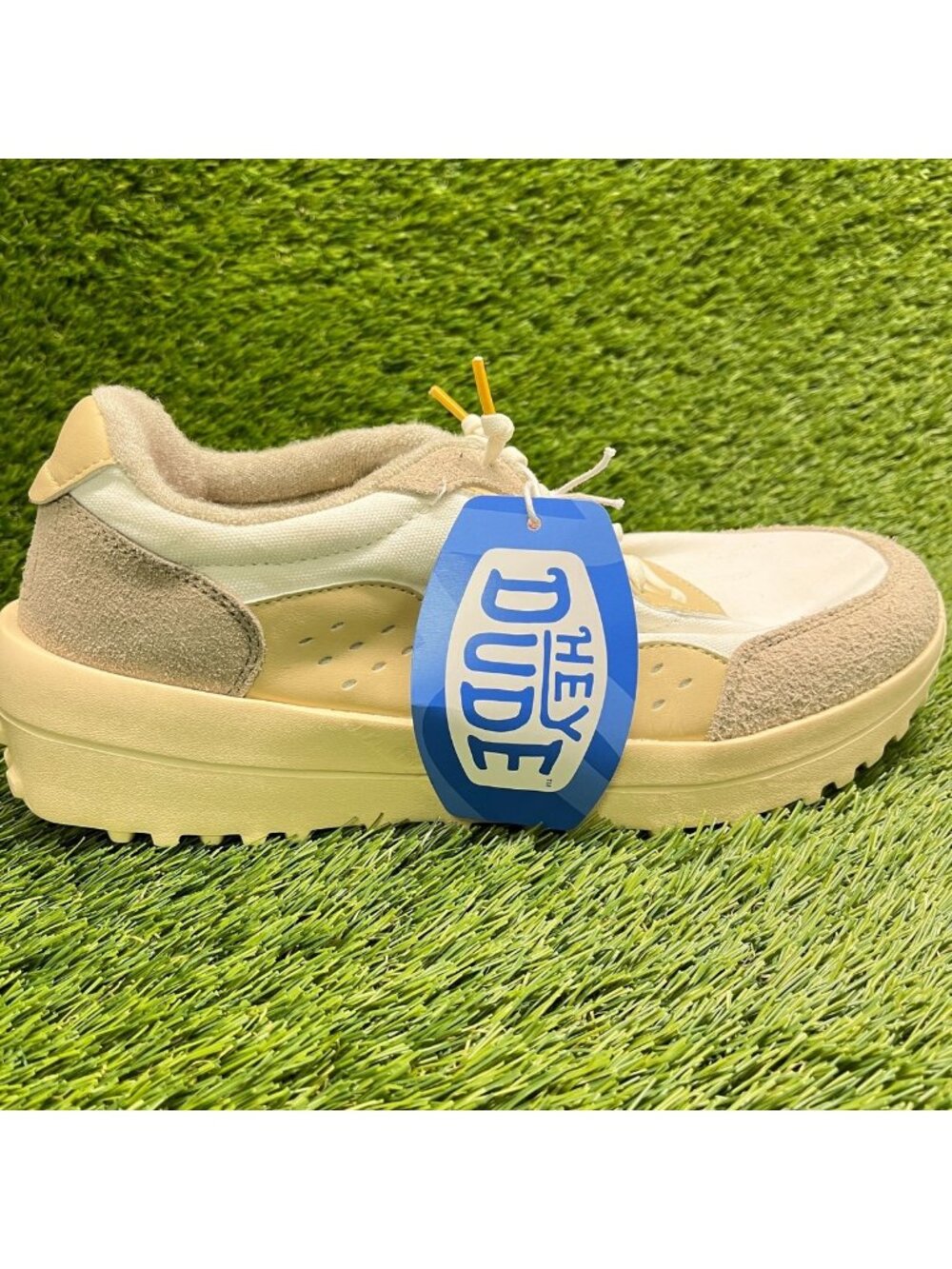 Hey Dude Hayden Craft Mens Size 9 White Ivory Athletic Walking Shoes Sneakers